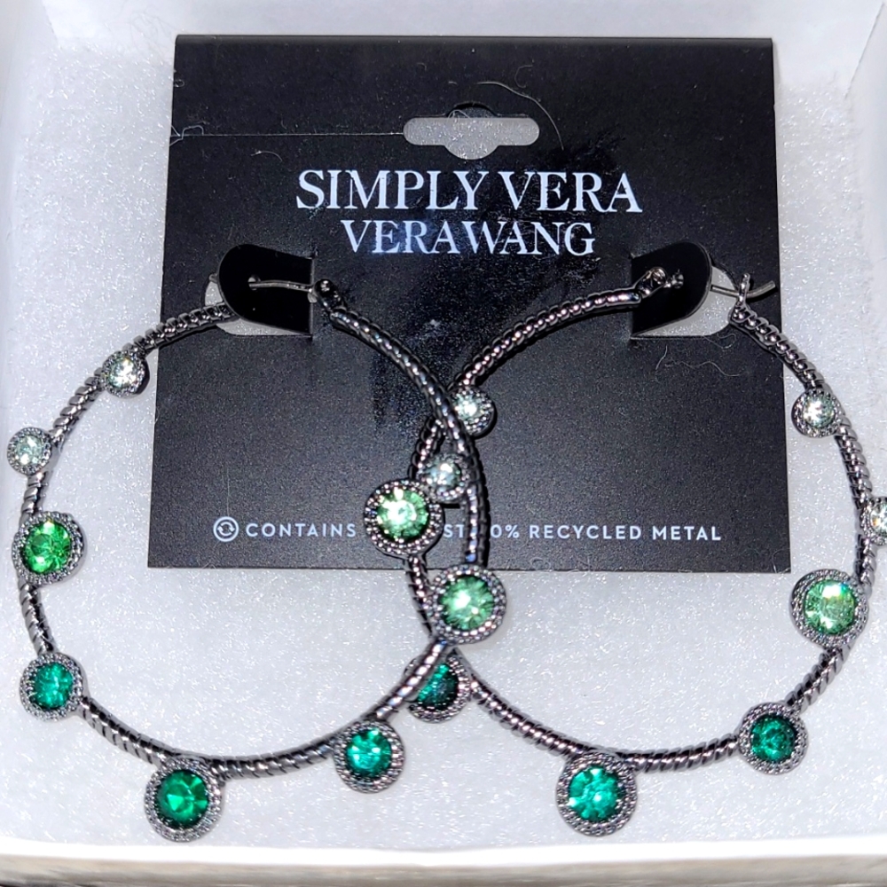 Simply Vera Wang Green Botanical Gems Fashion Statement Hoop Earrings NWT 2”